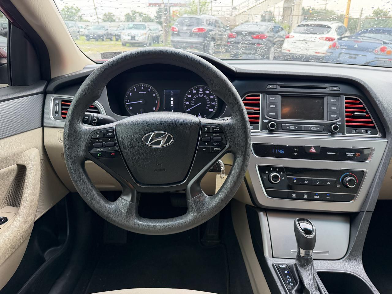 Hyundai Sonata 4dr Sdn 2.4L SE PZEV 2015