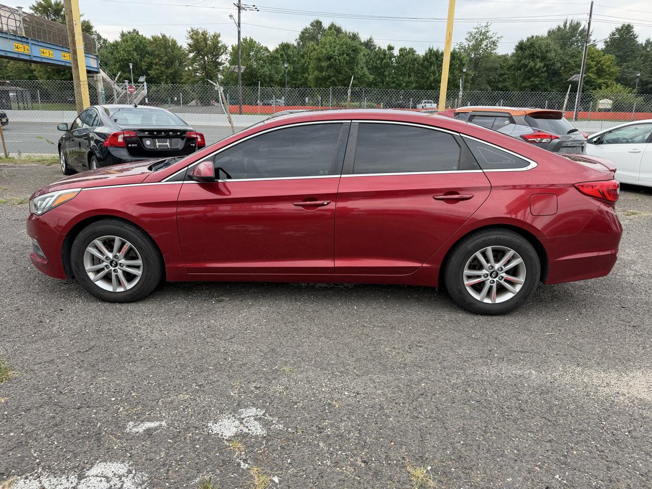 Hyundai Sonata 4dr Sdn 2.4L SE PZEV 2015