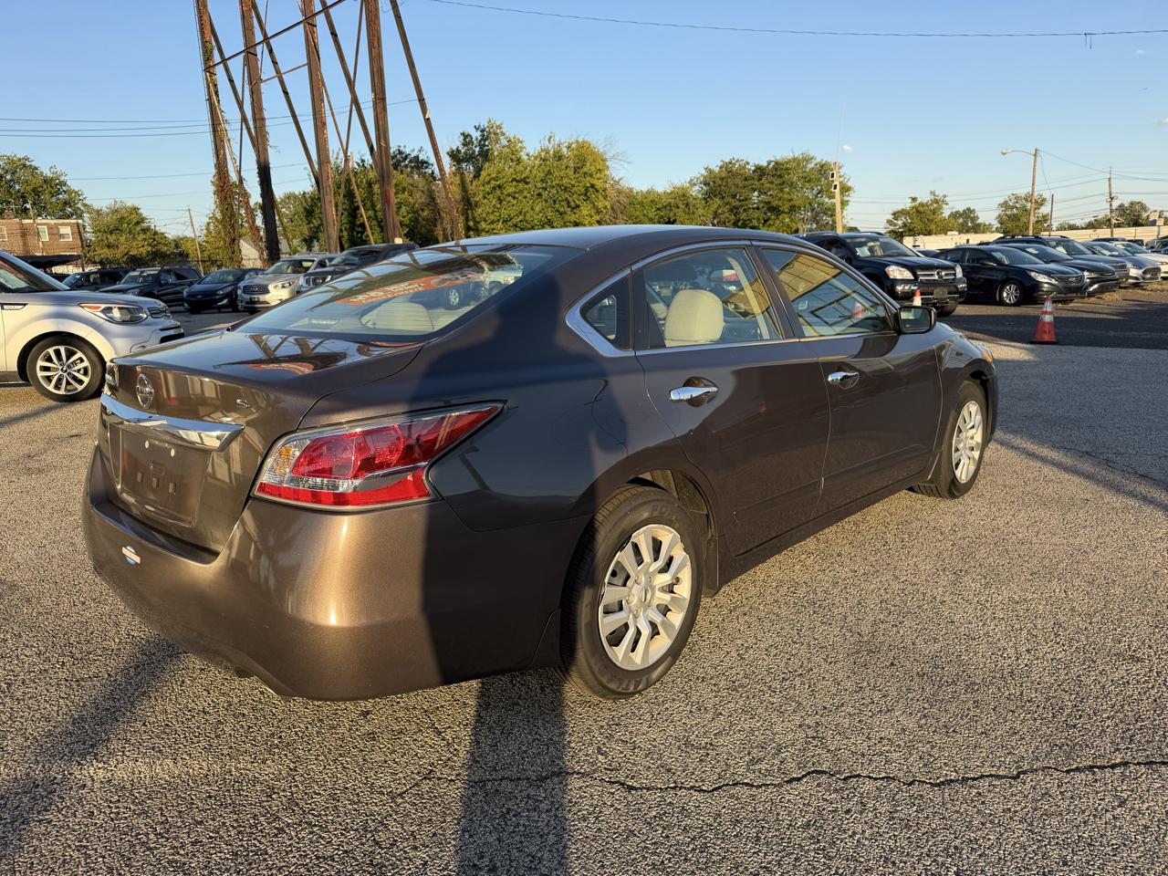 Nissan Altima 4dr Sdn I4 2.5 S 2015