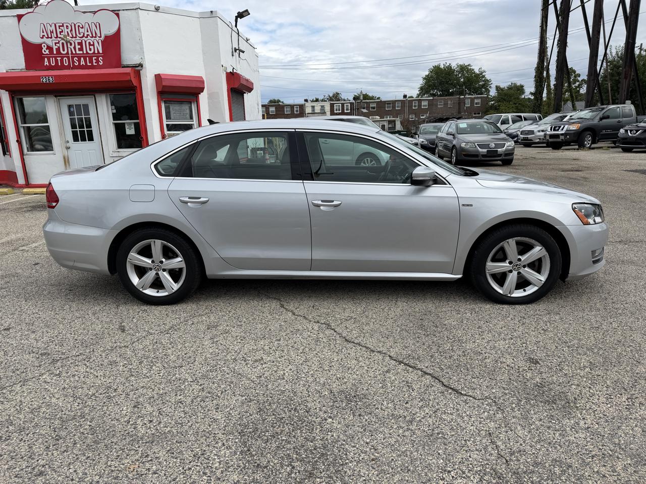 Volkswagen Passat 4dr Sdn 1.8T Auto S PZEV 2015