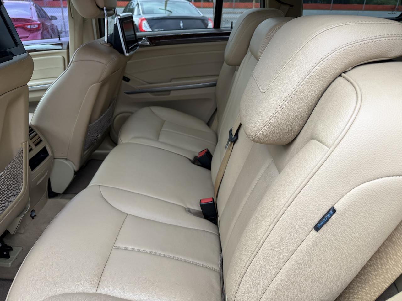 Mercedes-Benz GL-Class 4MATIC 4dr GL 450 2011