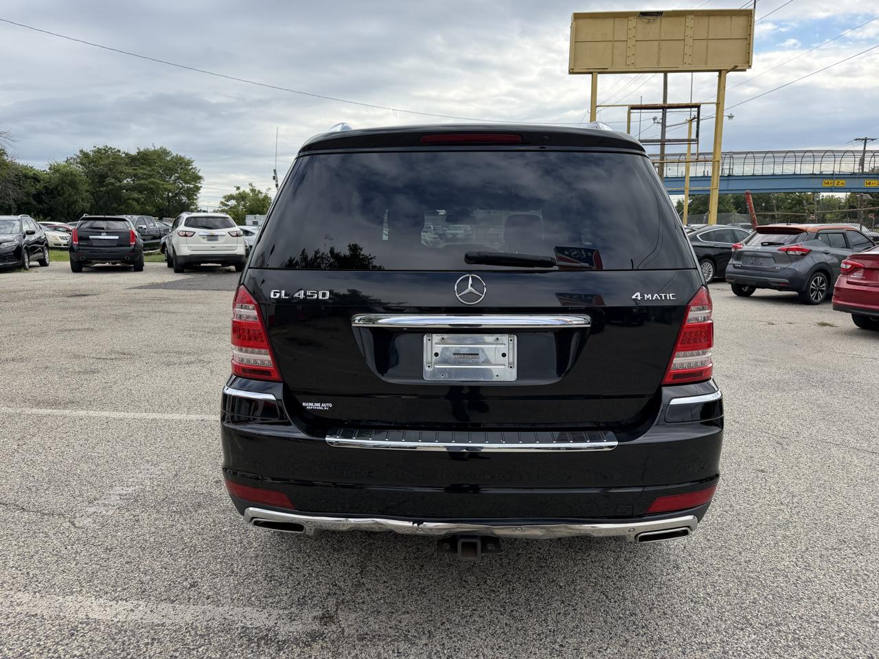 Mercedes-Benz GL-Class 4MATIC 4dr GL 450 2011