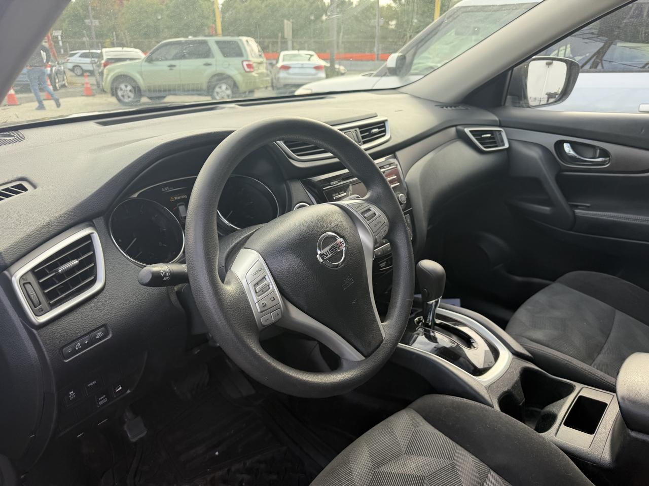 Nissan Rogue AWD 4dr SV 2014