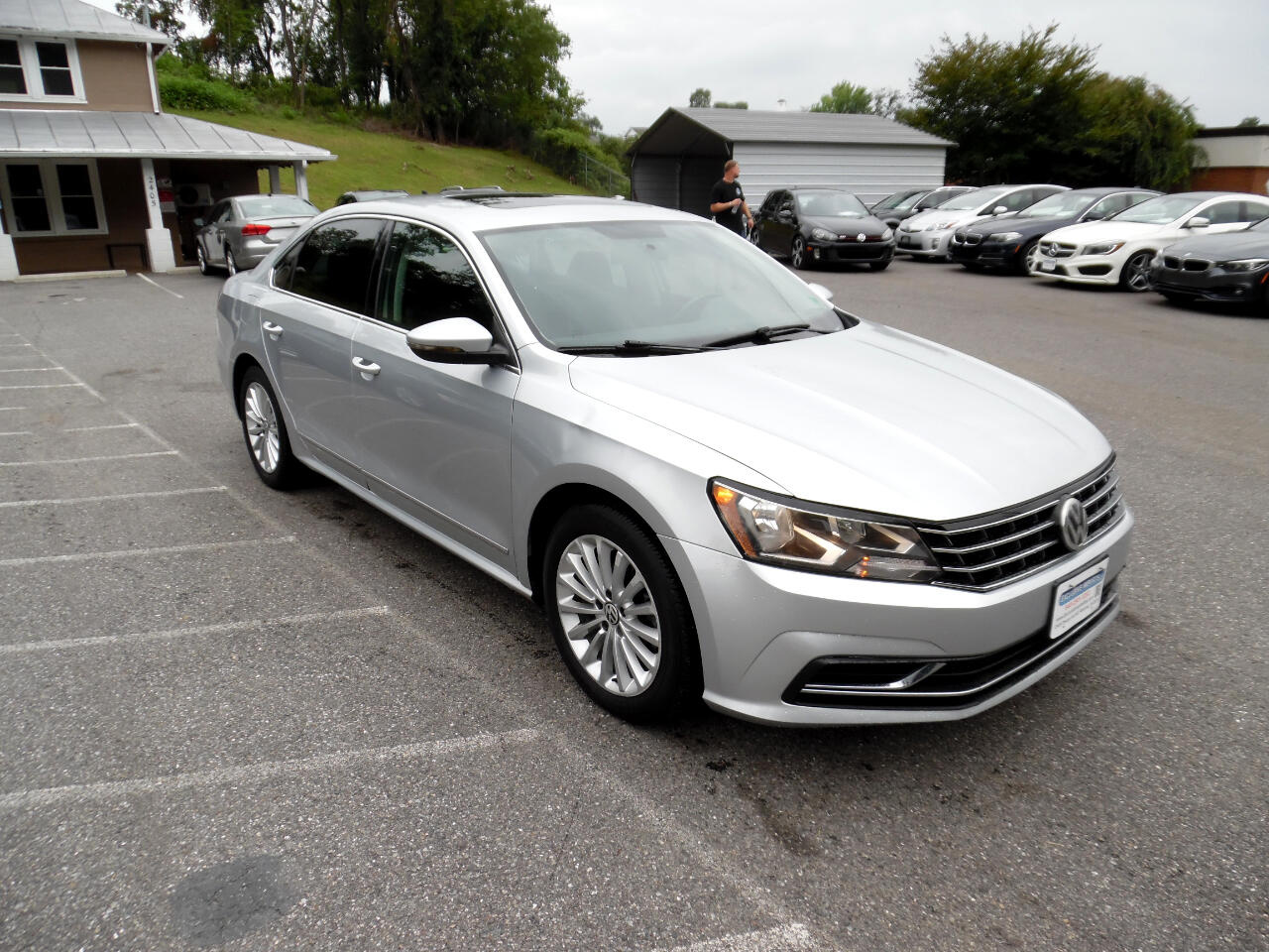 Volkswagen Passat 4dr Sdn 1.8T Auto SE PZEV 2016 Volkswagen Passat 4dr Sdn 1.8T Auto SE PZEV 2016