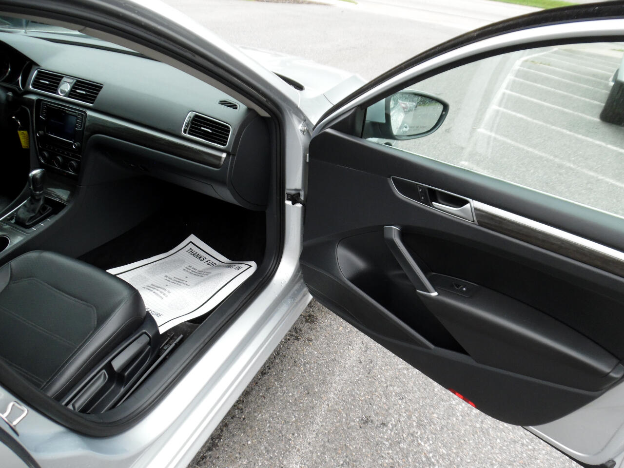 Volkswagen Passat 4dr Sdn 1.8T Auto SE PZEV 2016 Volkswagen Passat 4dr Sdn 1.8T Auto SE PZEV 2016