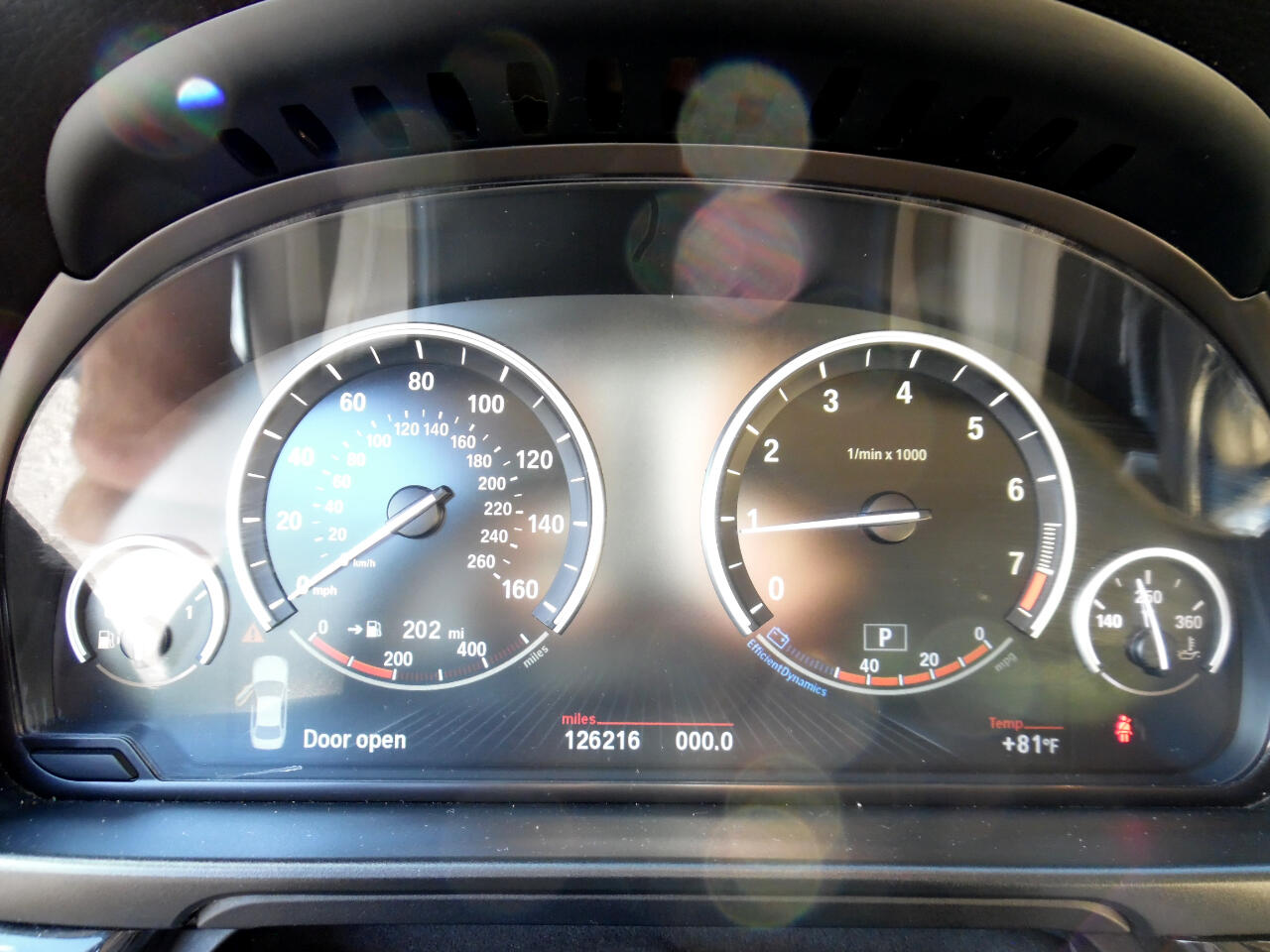 BMW 5 Series 4dr Sdn 528i xDrive AWD 2014 BMW 5 Series 4dr Sdn 528i xDrive AWD 2014