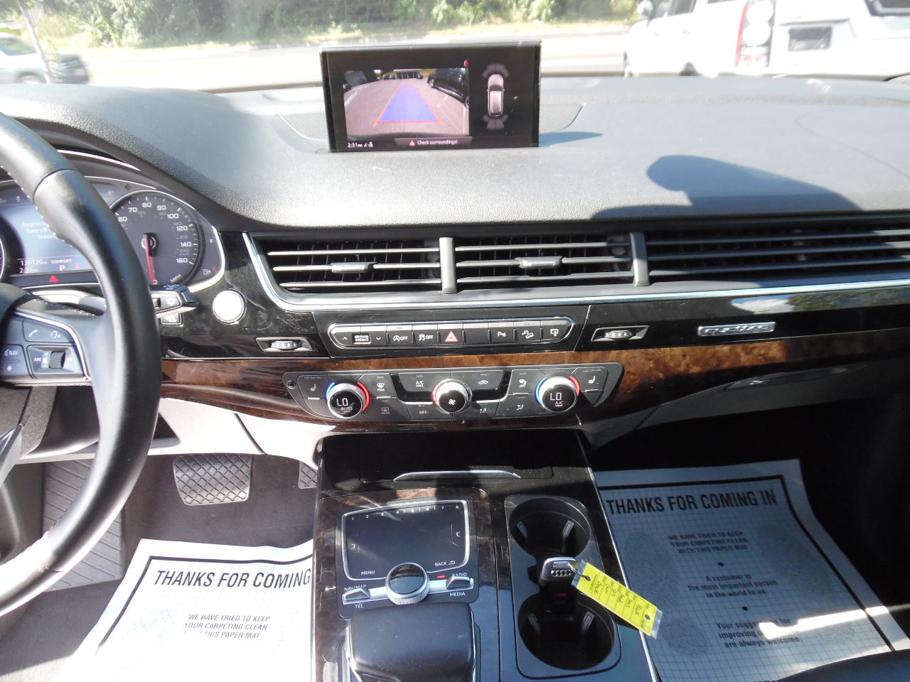 Audi Q7 3.0 TFSI Premium 2017 Audi Q7 3.0 TFSI Premium 2017