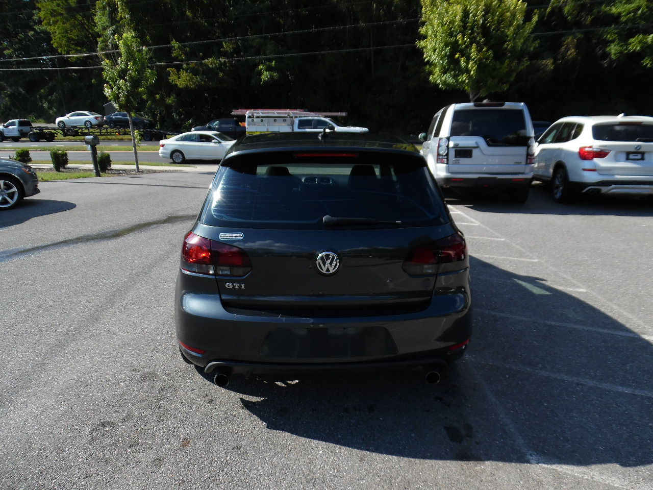 Volkswagen GTI 2dr HB DSG w/Sunroof & Navi PZEV 2011 Volkswagen GTI 2dr HB DSG w/Sunroof & Navi PZEV 2011
