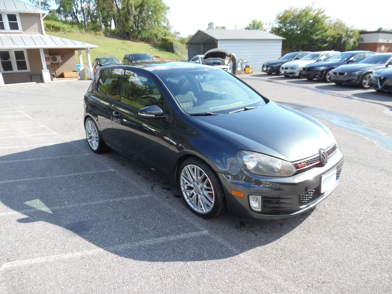 Volkswagen GTI 2dr HB DSG w/Sunroof & Navi PZEV 2011 Volkswagen GTI 2dr HB DSG w/Sunroof & Navi PZEV 2011