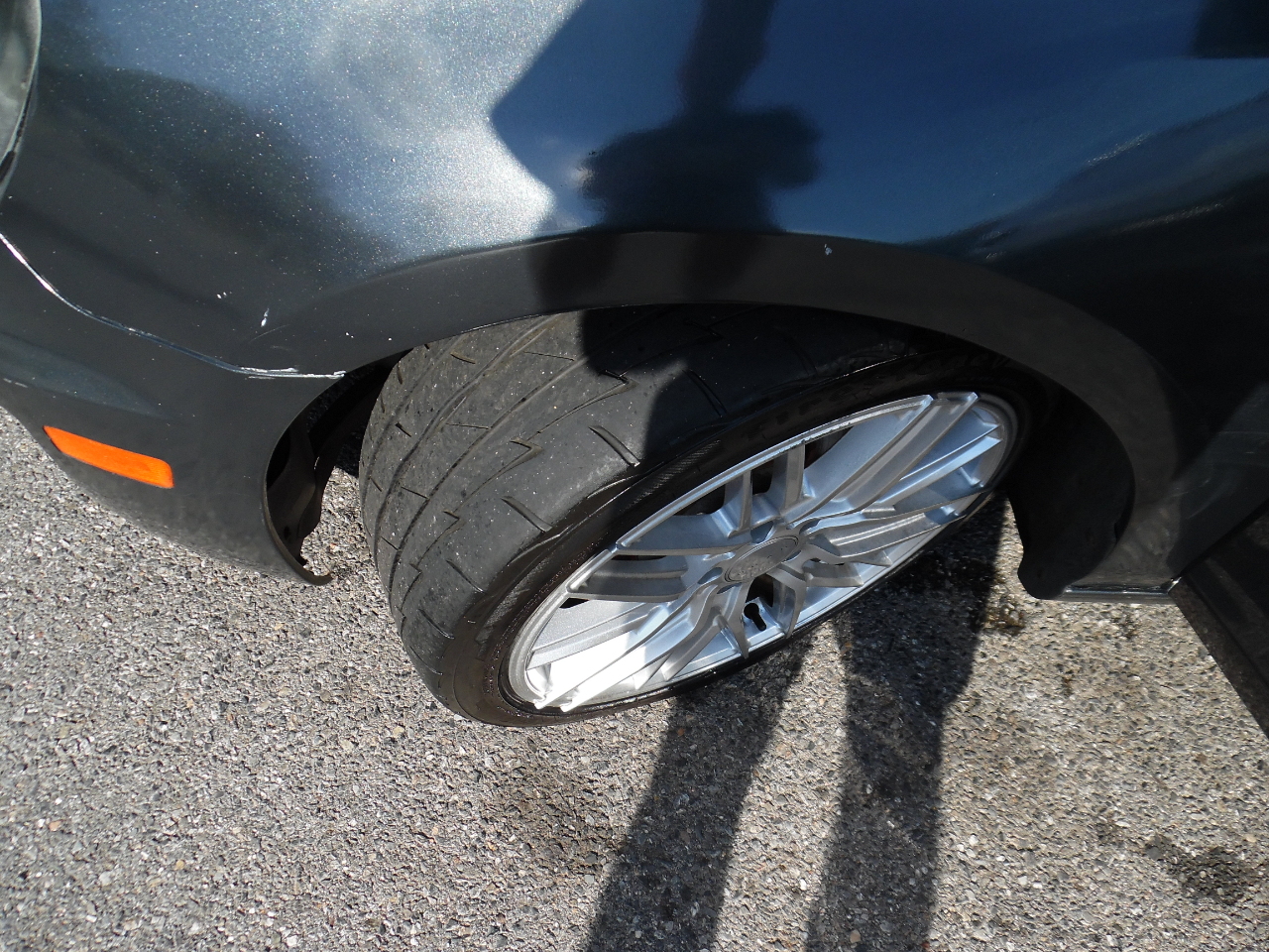 Volkswagen GTI 2dr HB DSG w/Sunroof & Navi PZEV 2011 Volkswagen GTI 2dr HB DSG w/Sunroof & Navi PZEV 2011