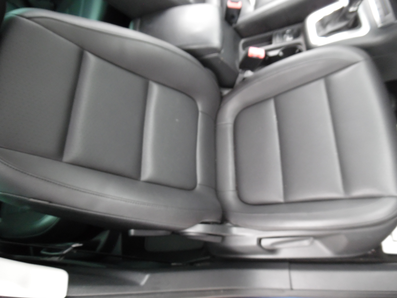 2011 Volkswagen Tiguan S photo 18