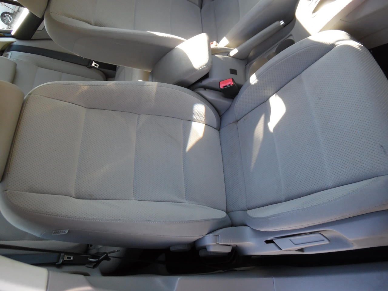 Volkswagen Rabbit 4dr HB Auto S 2009 Volkswagen Rabbit 4dr HB Auto S 2009