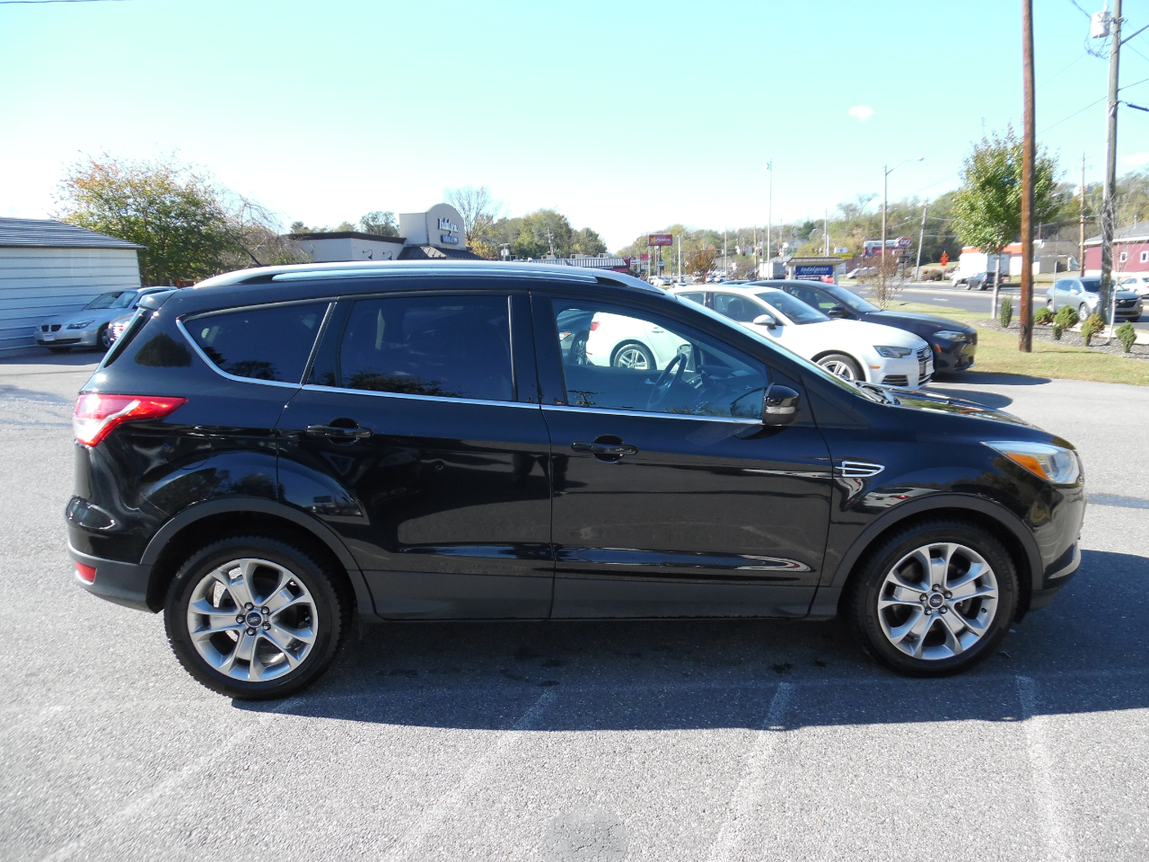 Ford Escape FWD 4dr Titanium 2014 Ford Escape FWD 4dr Titanium 2014