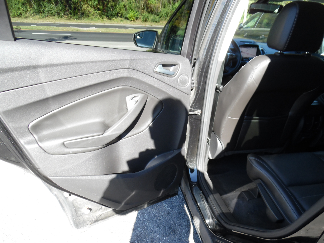 Ford Escape FWD 4dr Titanium 2014 Ford Escape FWD 4dr Titanium 2014