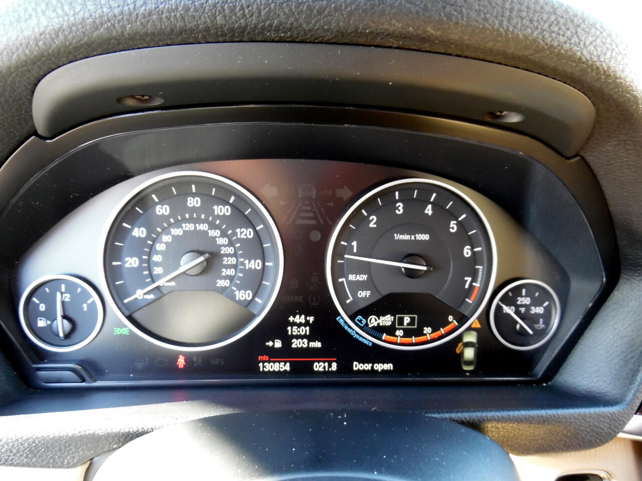 BMW 3 Series 4dr Sdn 328i RWD 2013