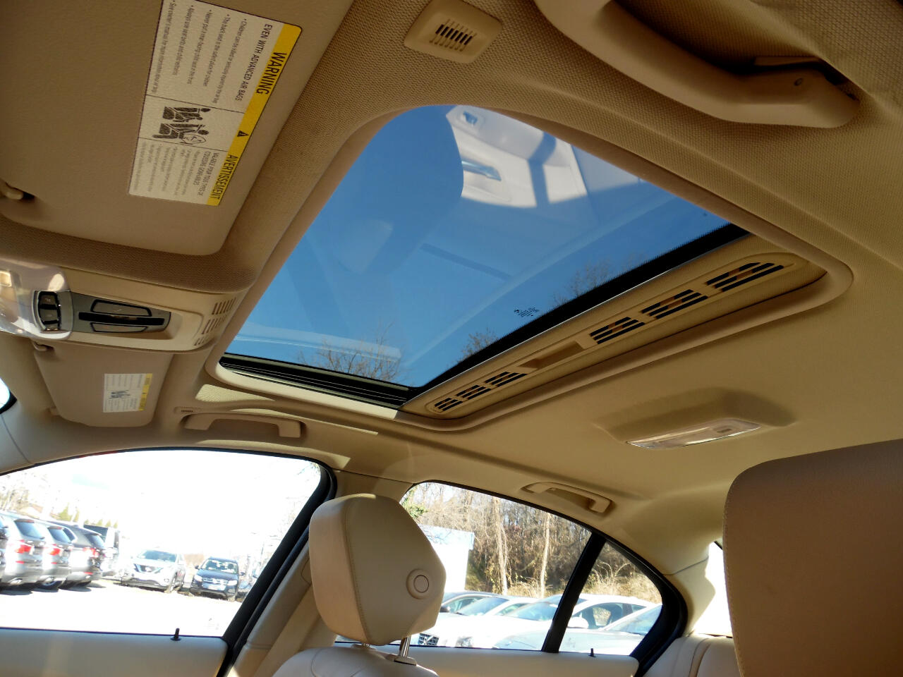 BMW 3 Series 4dr Sdn 328i RWD 2013