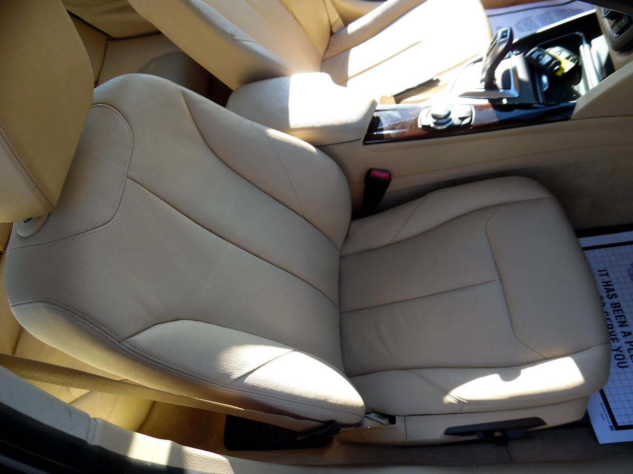 BMW 3 Series 4dr Sdn 328i RWD 2013