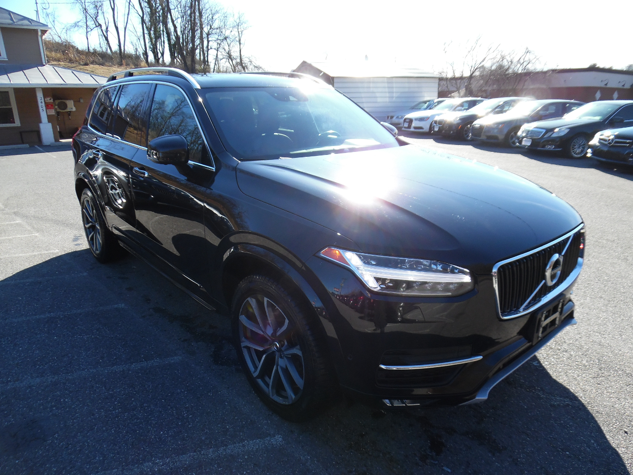 Volvo XC90 T6 AWD 7-Passenger Momentum 2017
