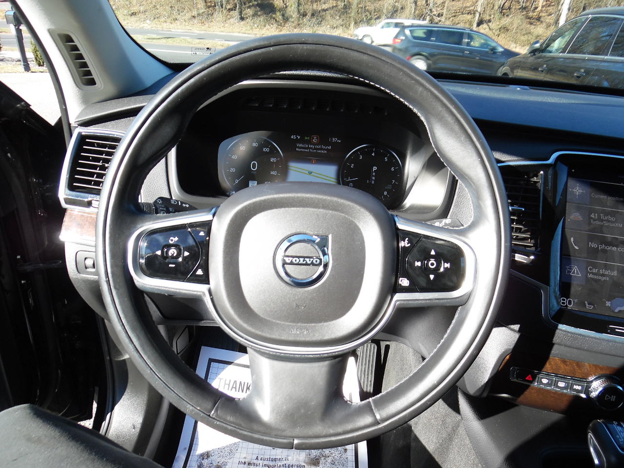 Volvo XC90 T6 AWD 7-Passenger Momentum 2017