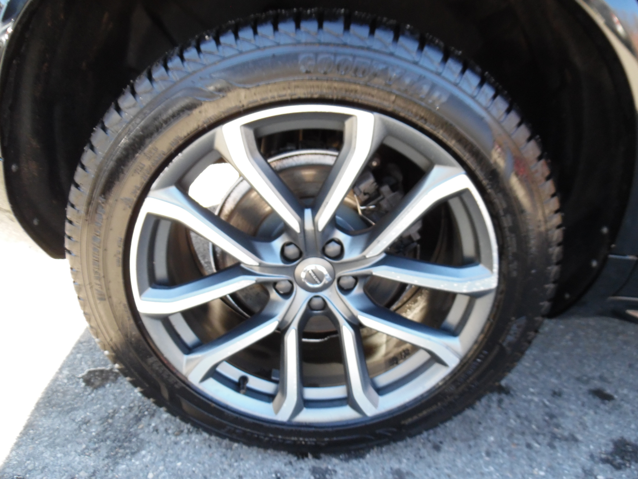 Volvo XC90 T6 AWD 7-Passenger Momentum 2017