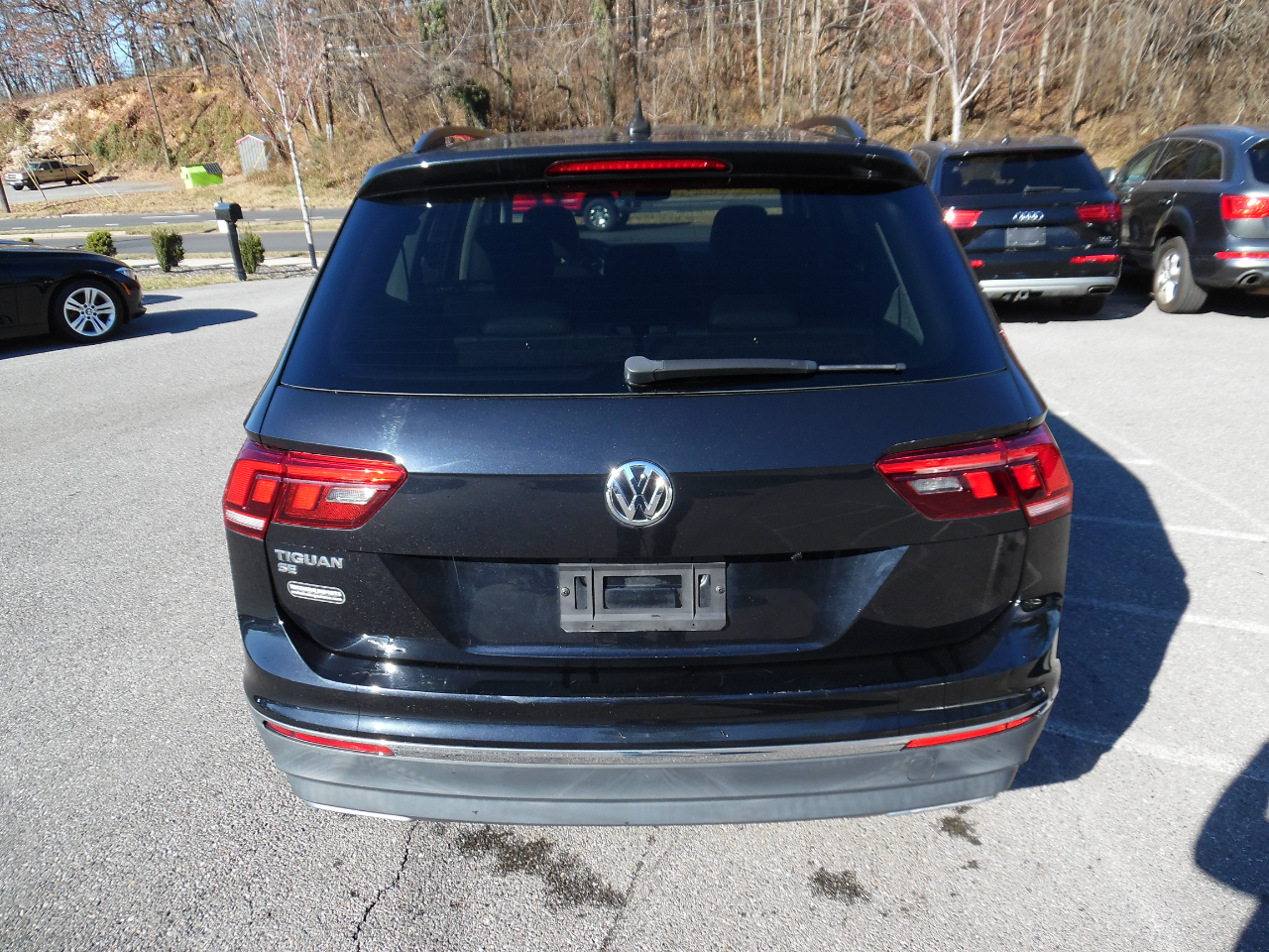 Volkswagen Tiguan 2.0T SE R-Line Black FWD 2020