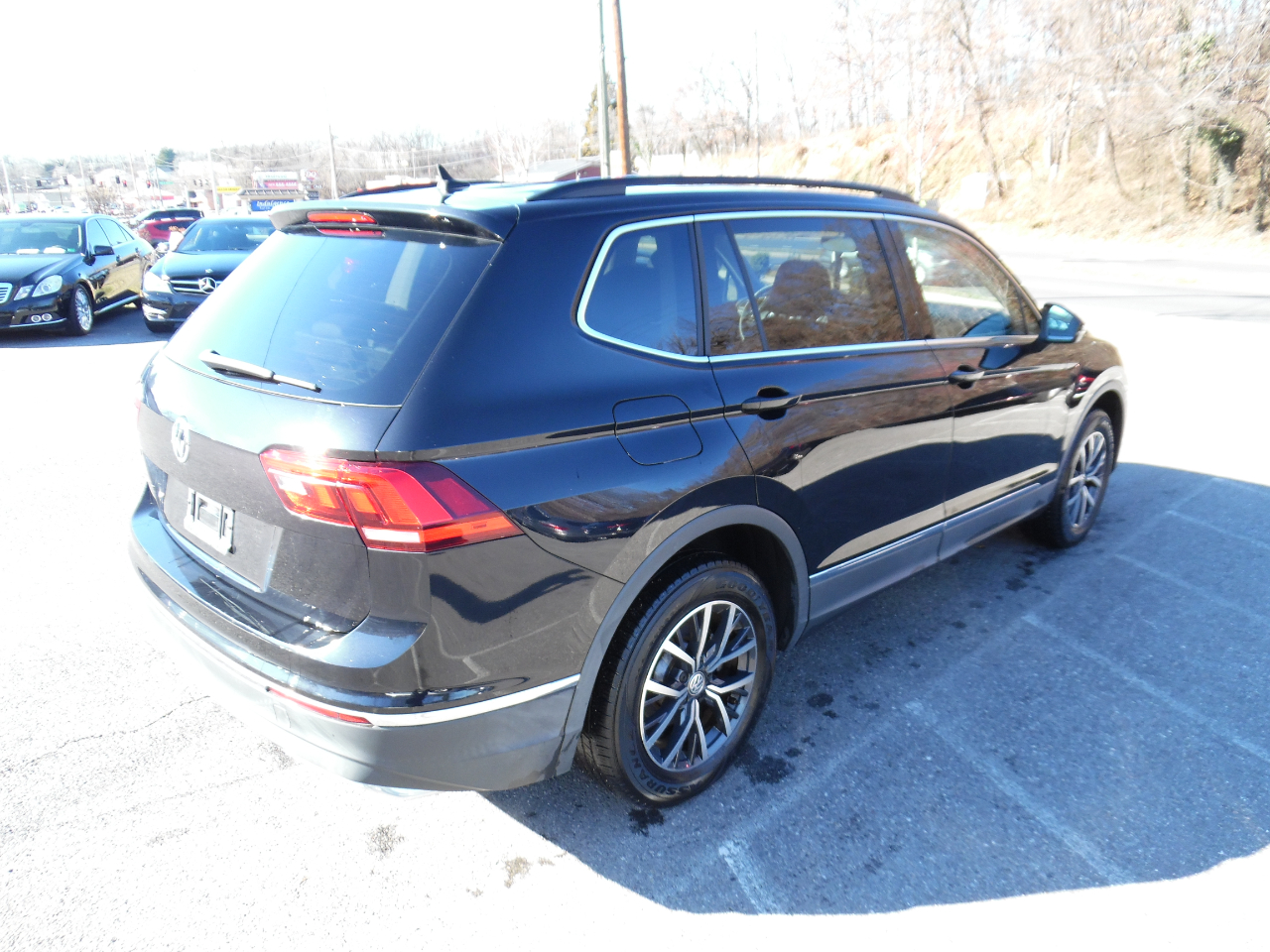 Volkswagen Tiguan 2.0T SE R-Line Black FWD 2020
