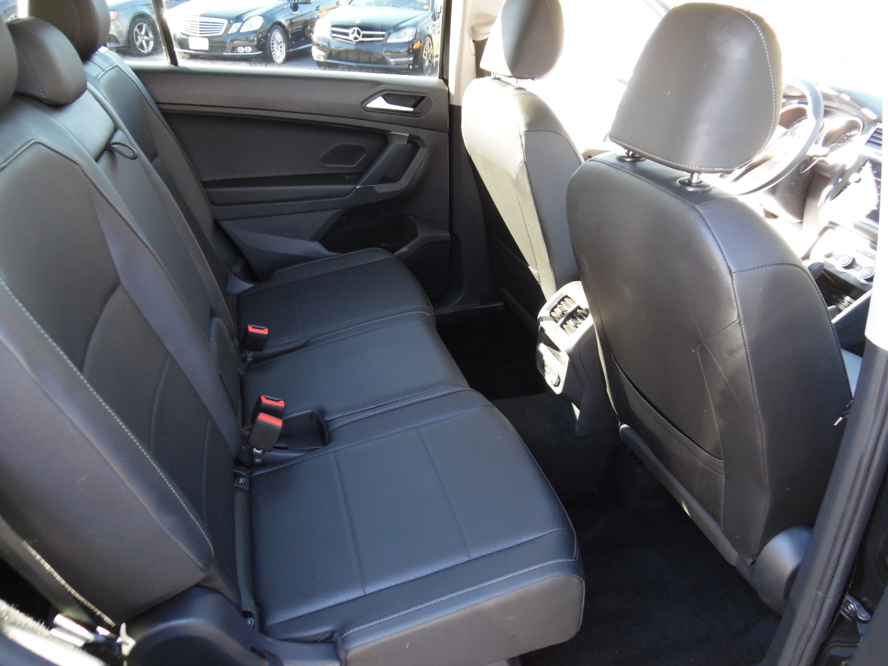 Volkswagen Tiguan 2.0T SE R-Line Black FWD 2020