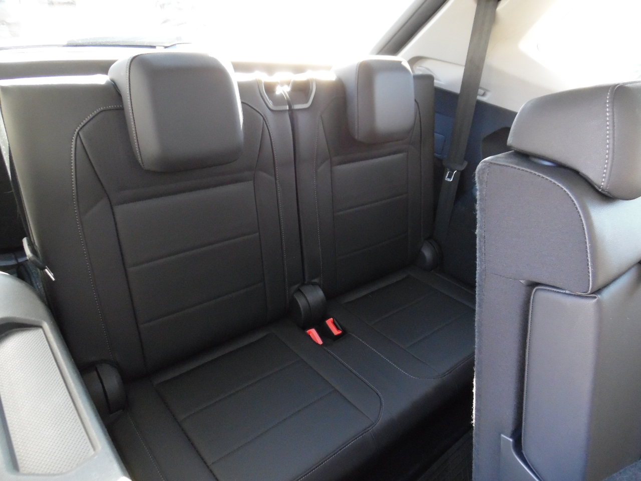 Volkswagen Tiguan 2.0T SE R-Line Black FWD 2020