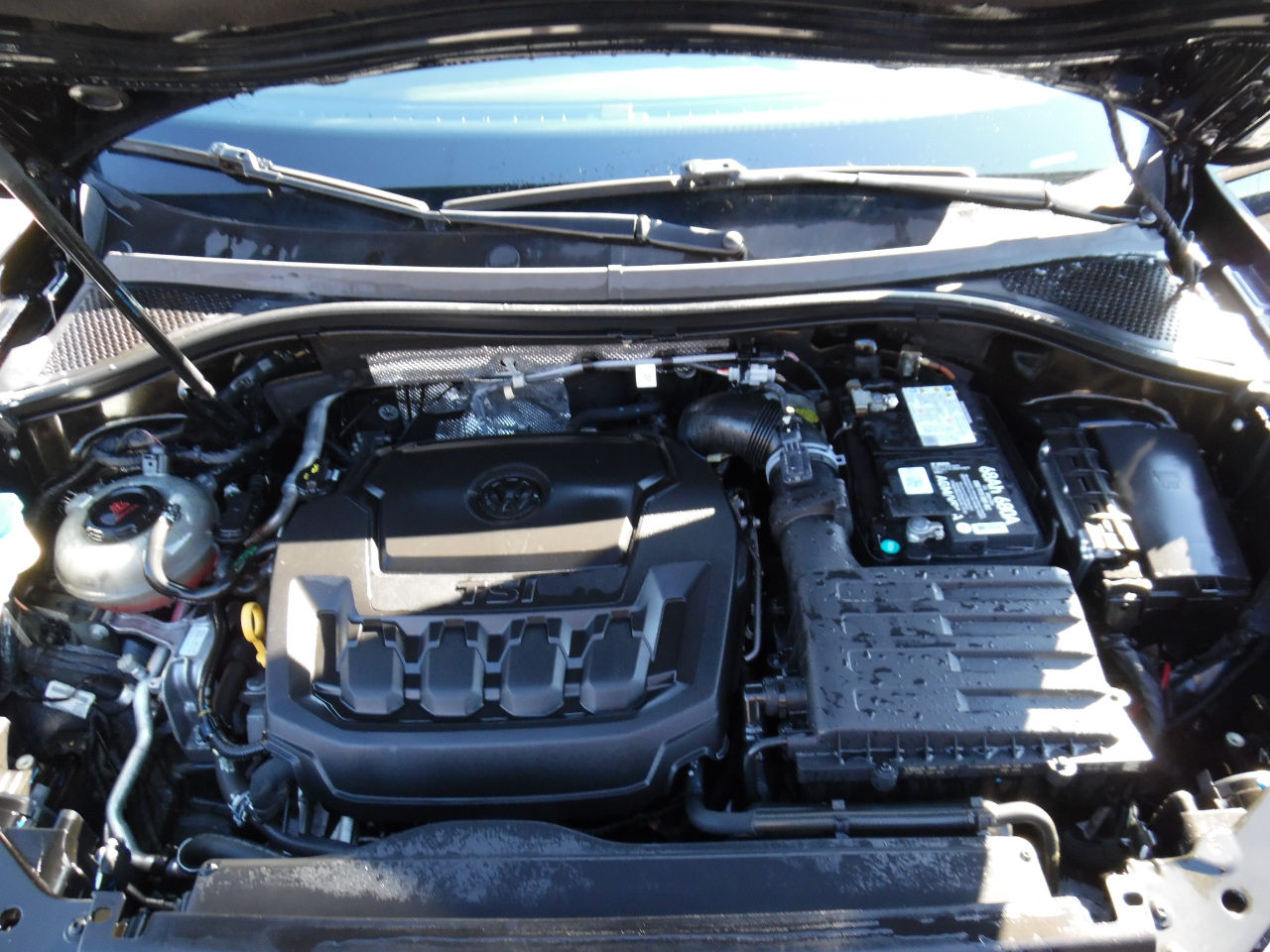 Volkswagen Tiguan 2.0T SE R-Line Black FWD 2020