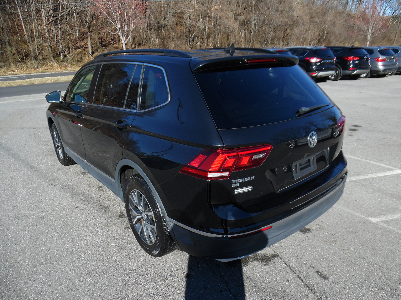 Volkswagen Tiguan 2.0T SE R-Line Black FWD 2020
