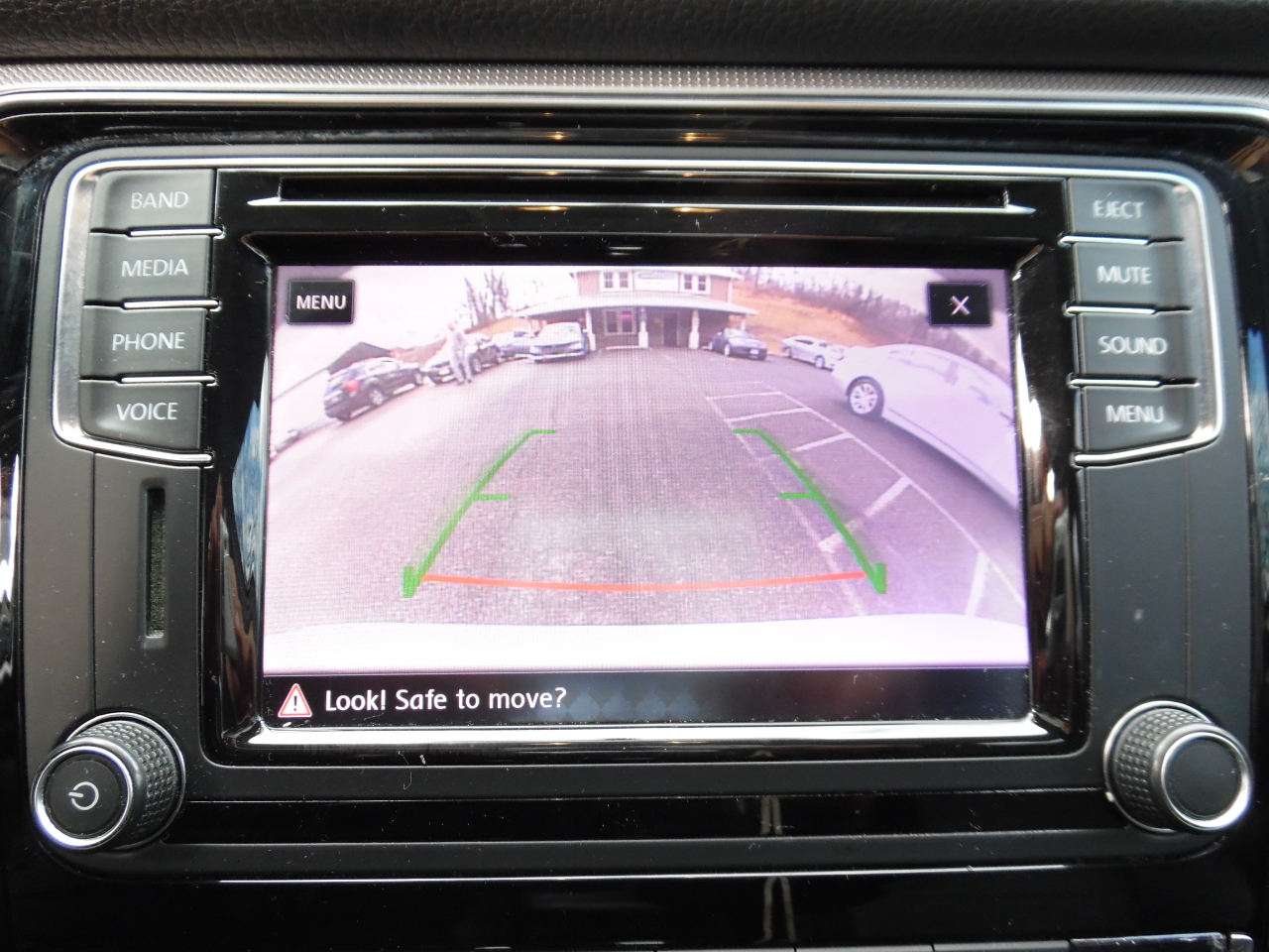 Volkswagen Passat R-Line w/Comfort Pkg Auto 2017