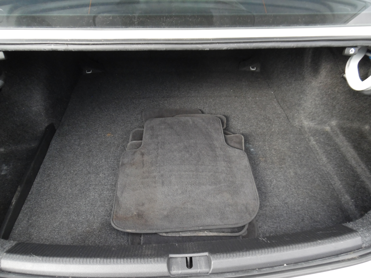 Volkswagen Passat R-Line w/Comfort Pkg Auto 2017