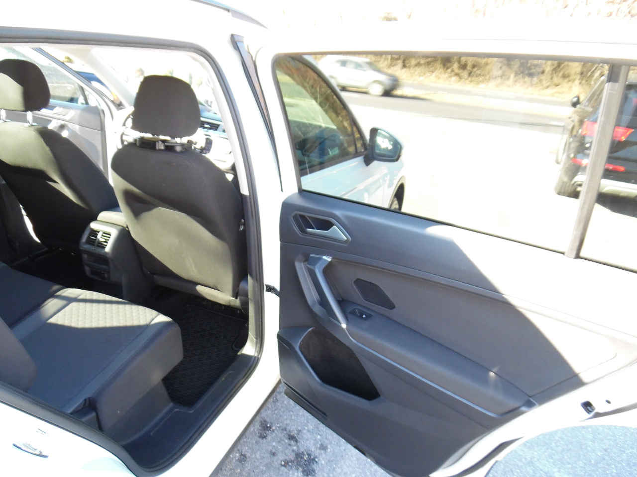 Volkswagen Tiguan 2.0T S FWD 2020