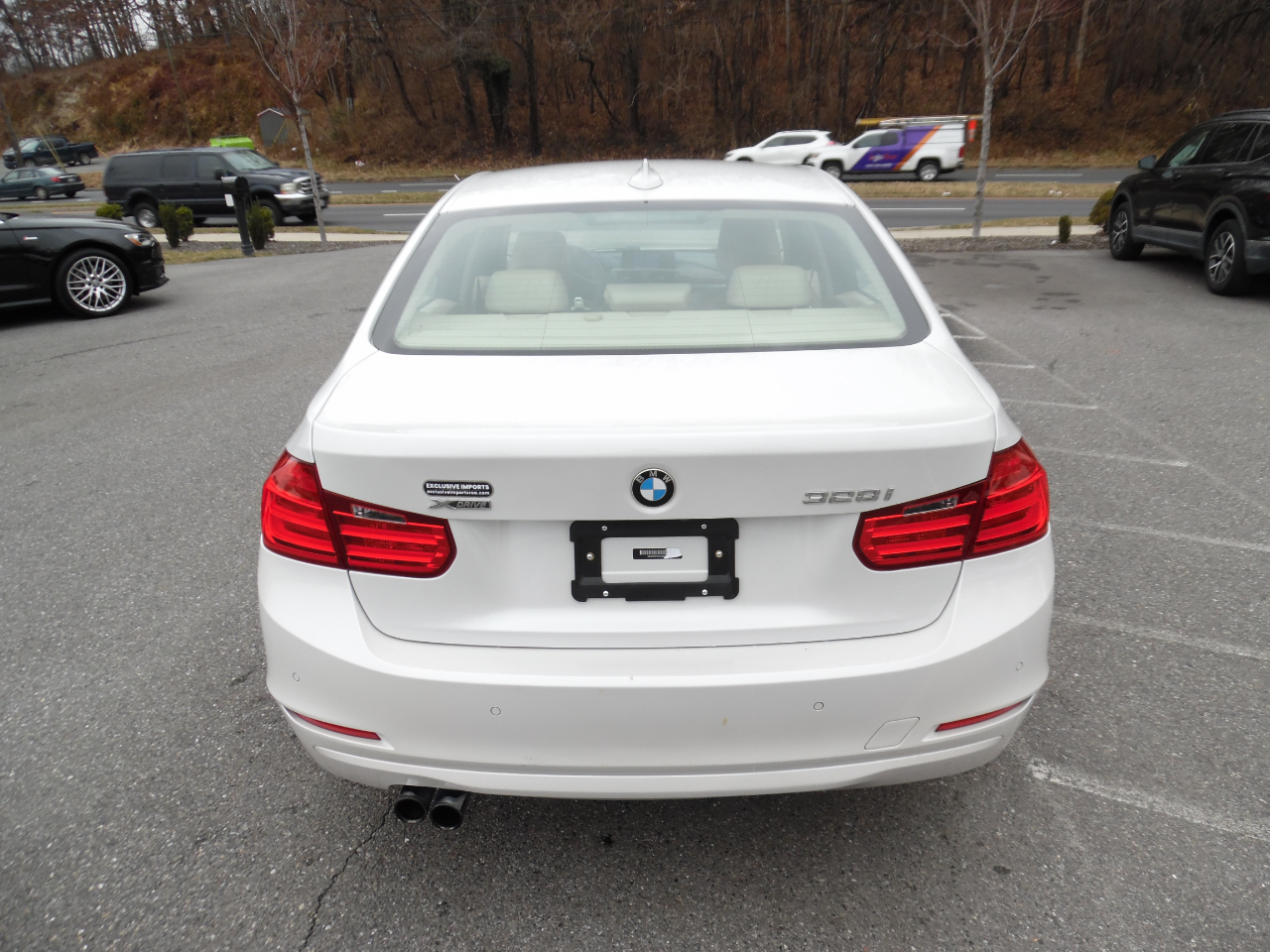 BMW 3 Series 4dr Sdn 328i xDrive AWD 2013