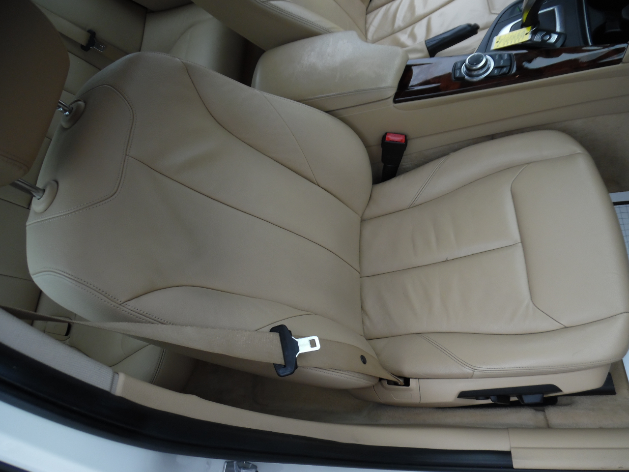 BMW 3 Series 4dr Sdn 328i xDrive AWD 2013