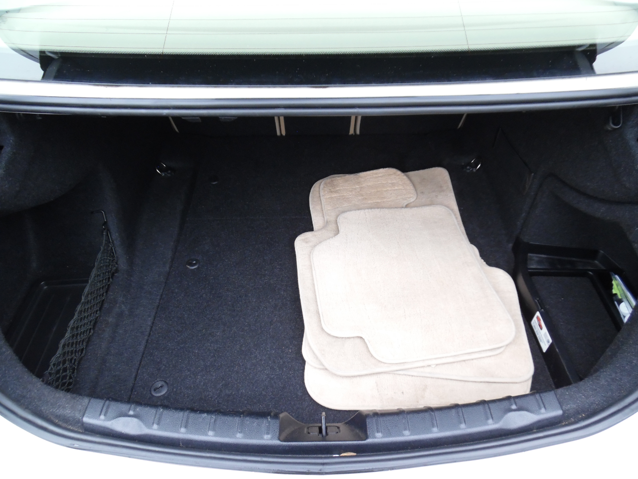 BMW 3 Series 4dr Sdn 328i xDrive AWD 2013