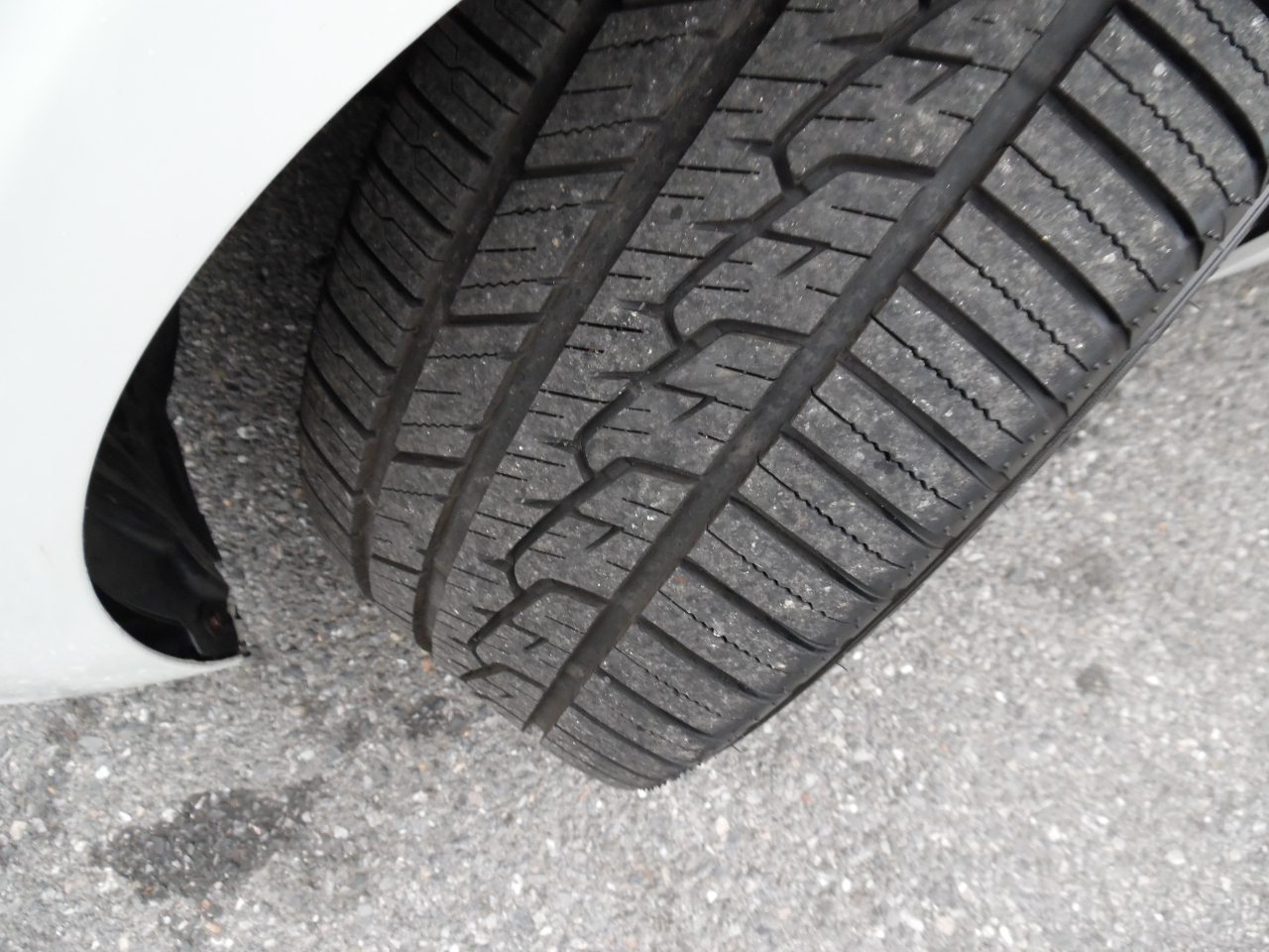 BMW 3 Series 4dr Sdn 328i xDrive AWD 2013