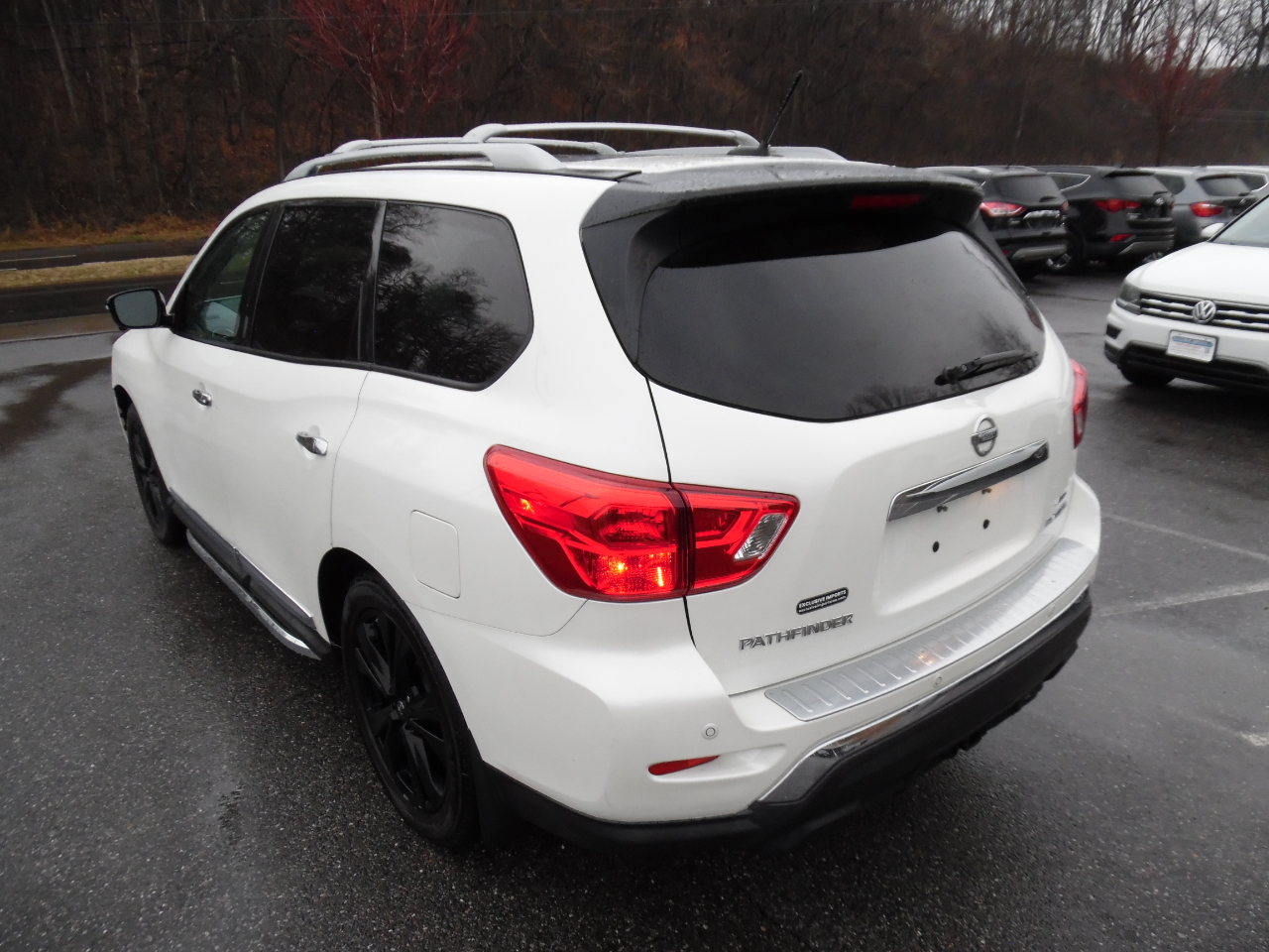 Nissan Pathfinder 4x4 Platinum 2017