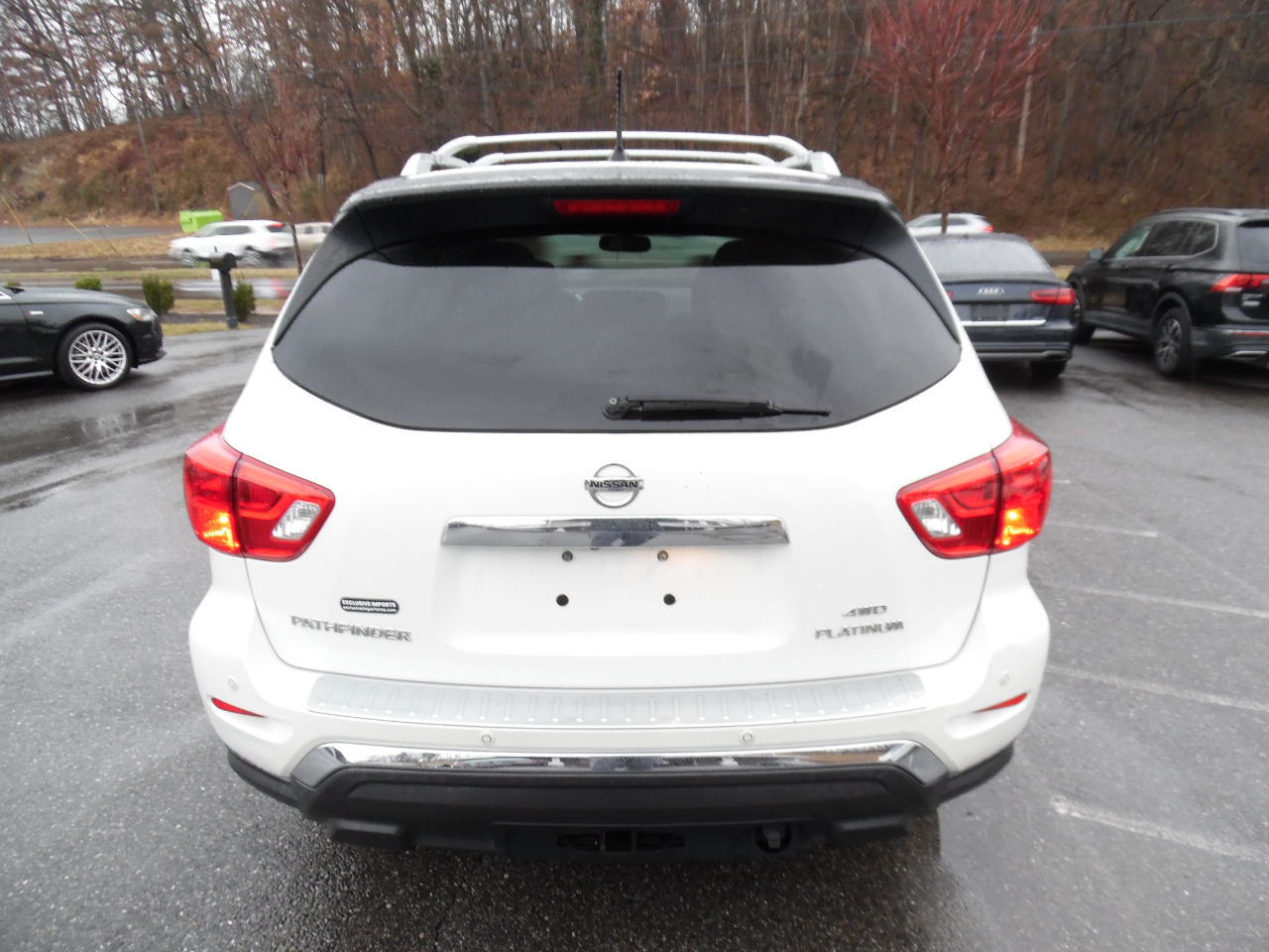 Nissan Pathfinder 4x4 Platinum 2017