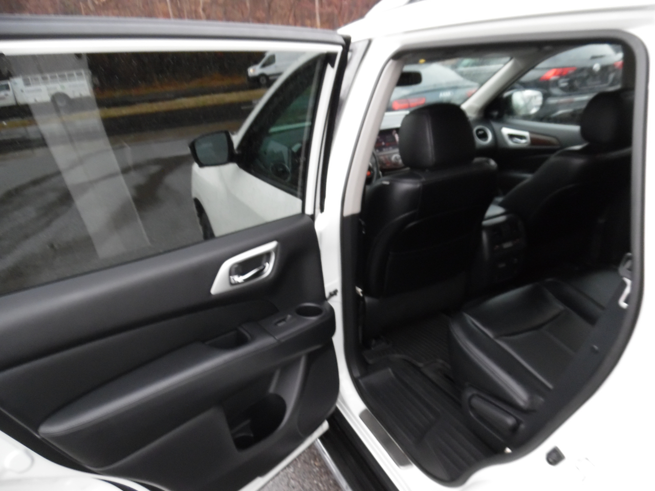 Nissan Pathfinder 4x4 Platinum 2017