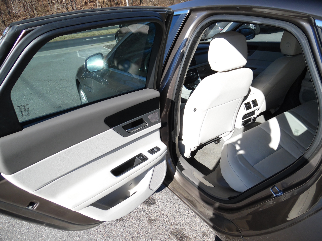 Jaguar XF 35t Premium RWD 2017