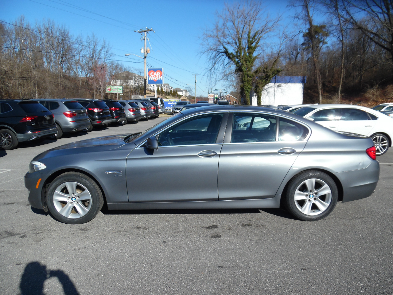 BMW 5 Series 4dr Sdn 528i xDrive AWD 2012