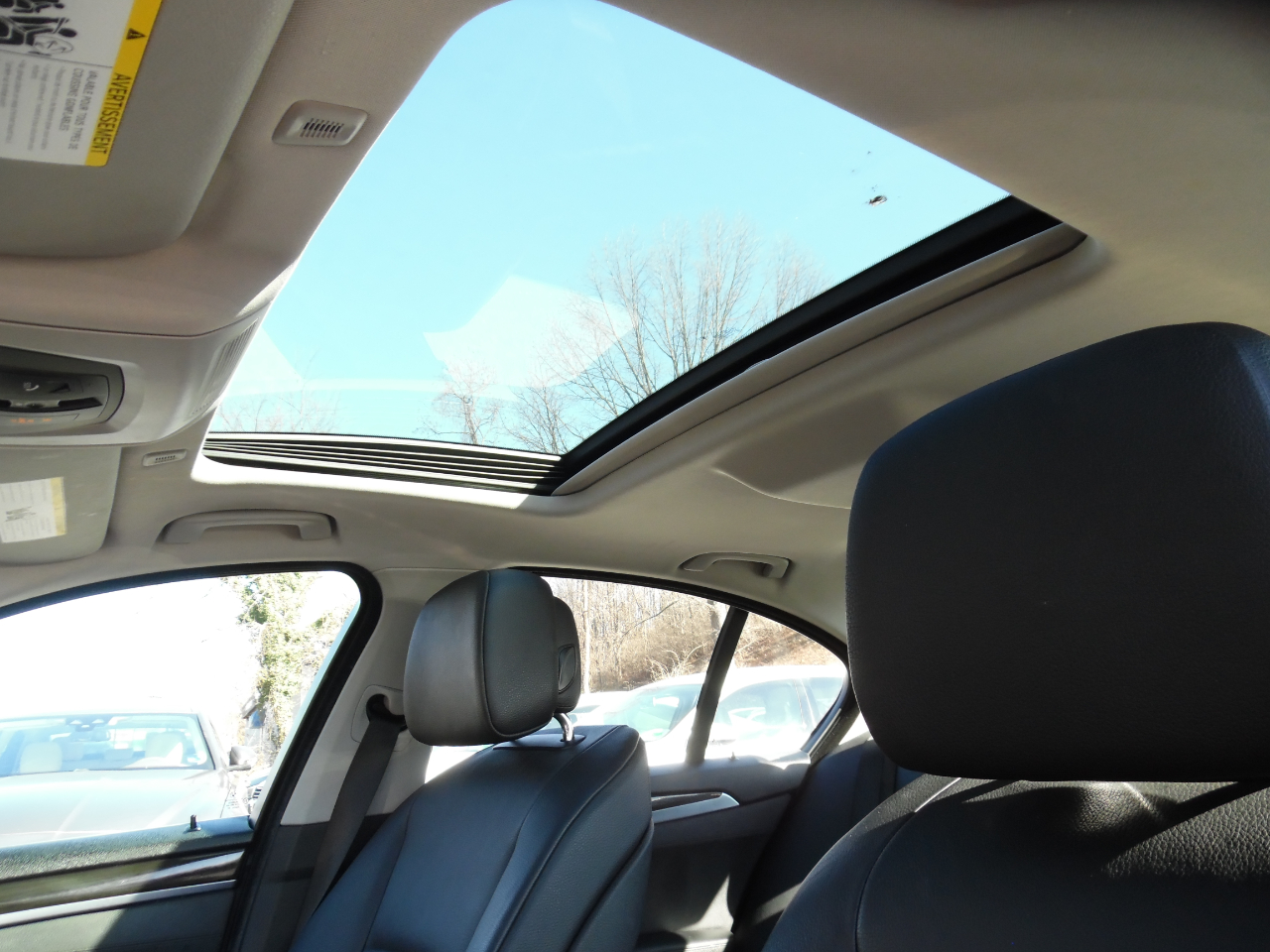 BMW 5 Series 4dr Sdn 528i xDrive AWD 2012