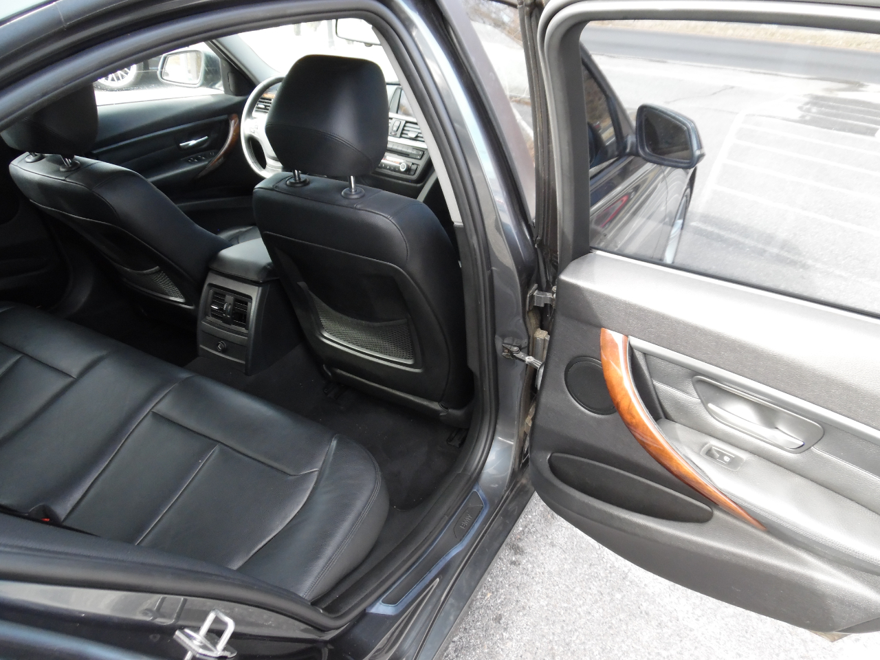 BMW 3 Series 4dr Sdn 328i RWD South Africa 2013