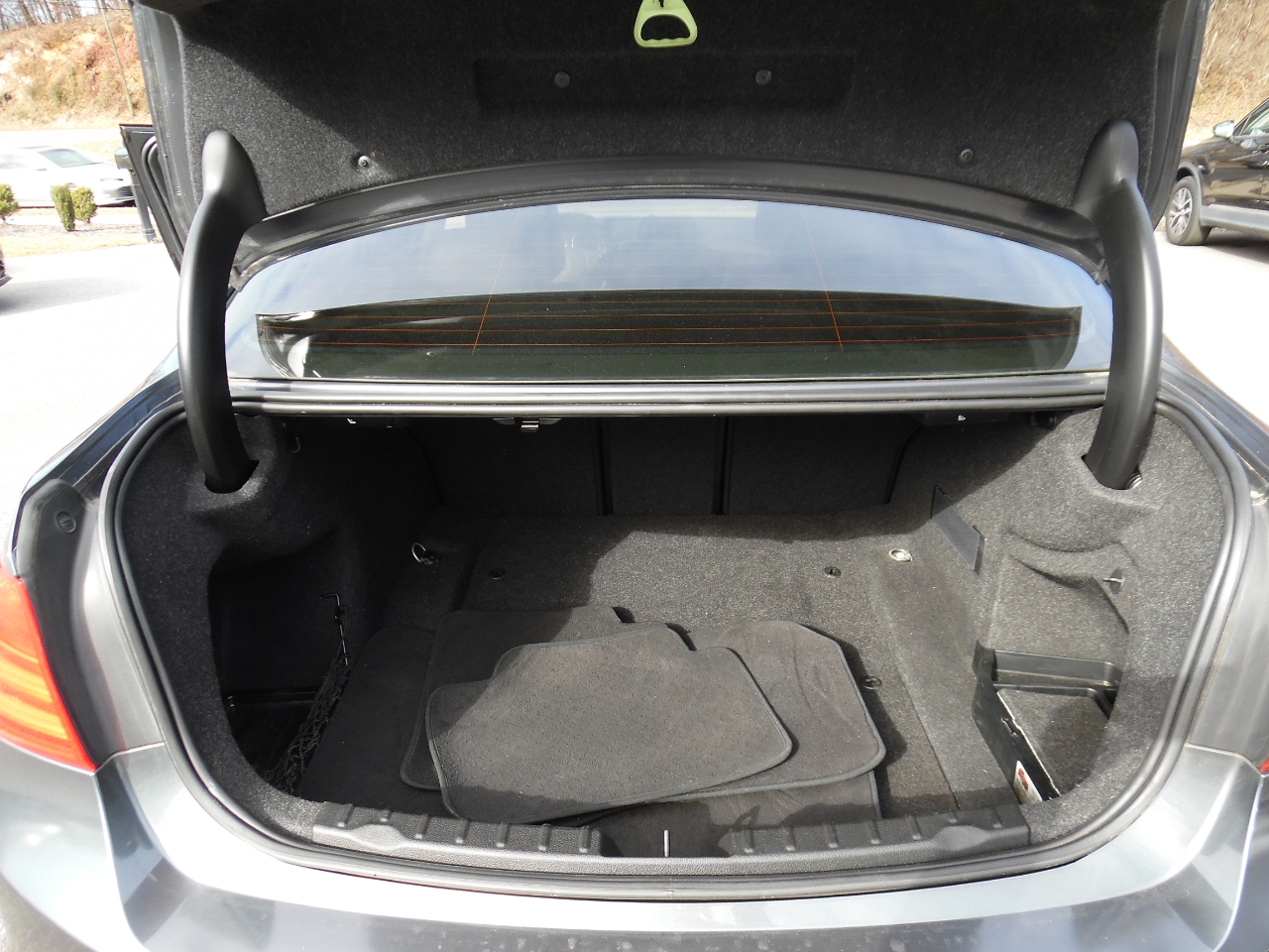 BMW 3 Series 4dr Sdn 328i RWD South Africa 2013