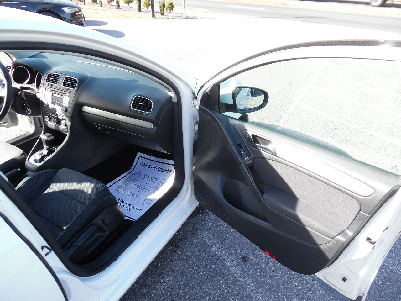 Volkswagen Golf 4dr HB Auto 2010