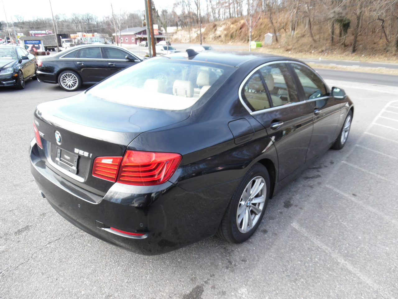 BMW 5 Series 4dr Sdn 528i xDrive AWD 2014
