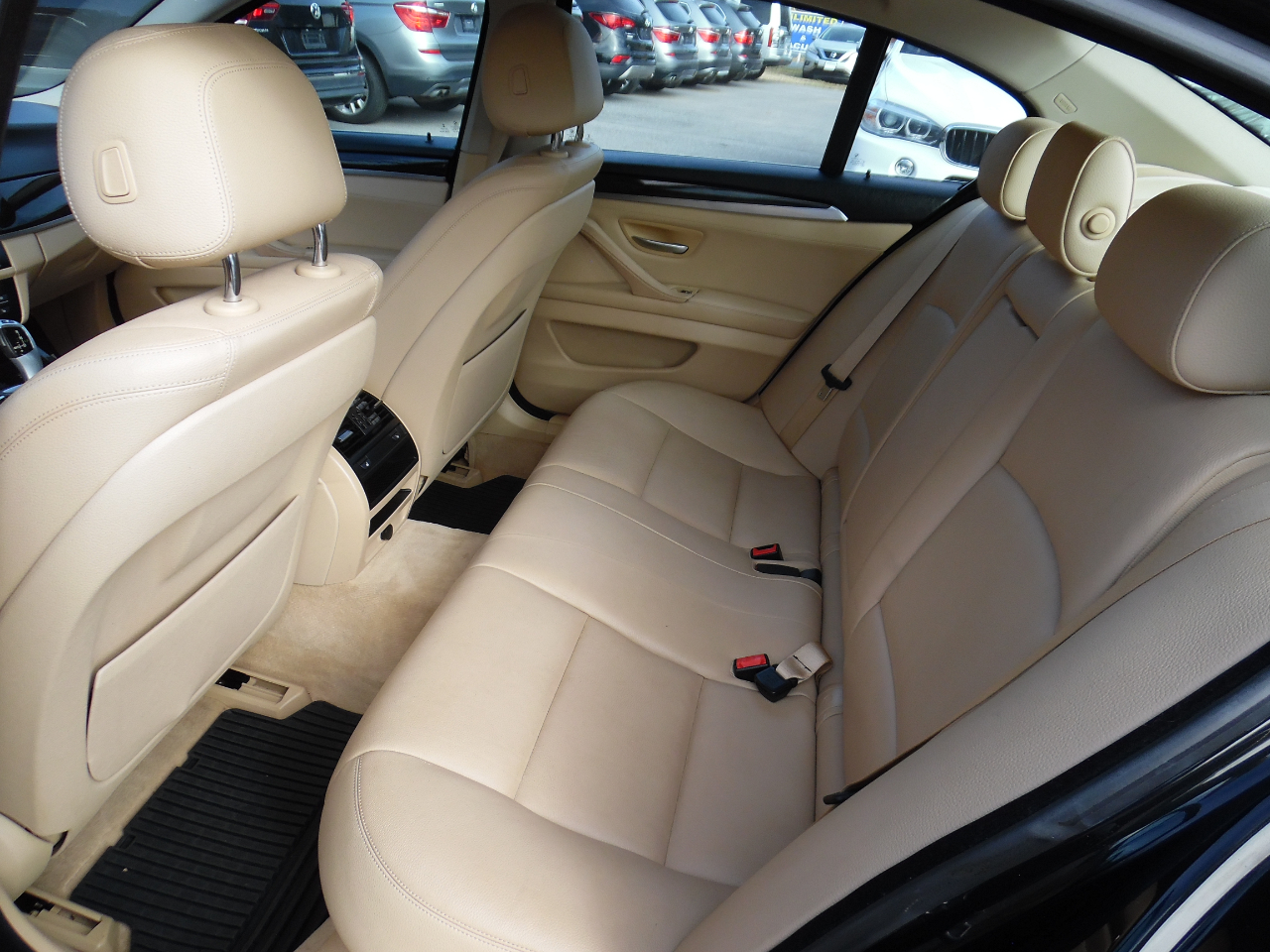 BMW 5 Series 4dr Sdn 528i xDrive AWD 2014