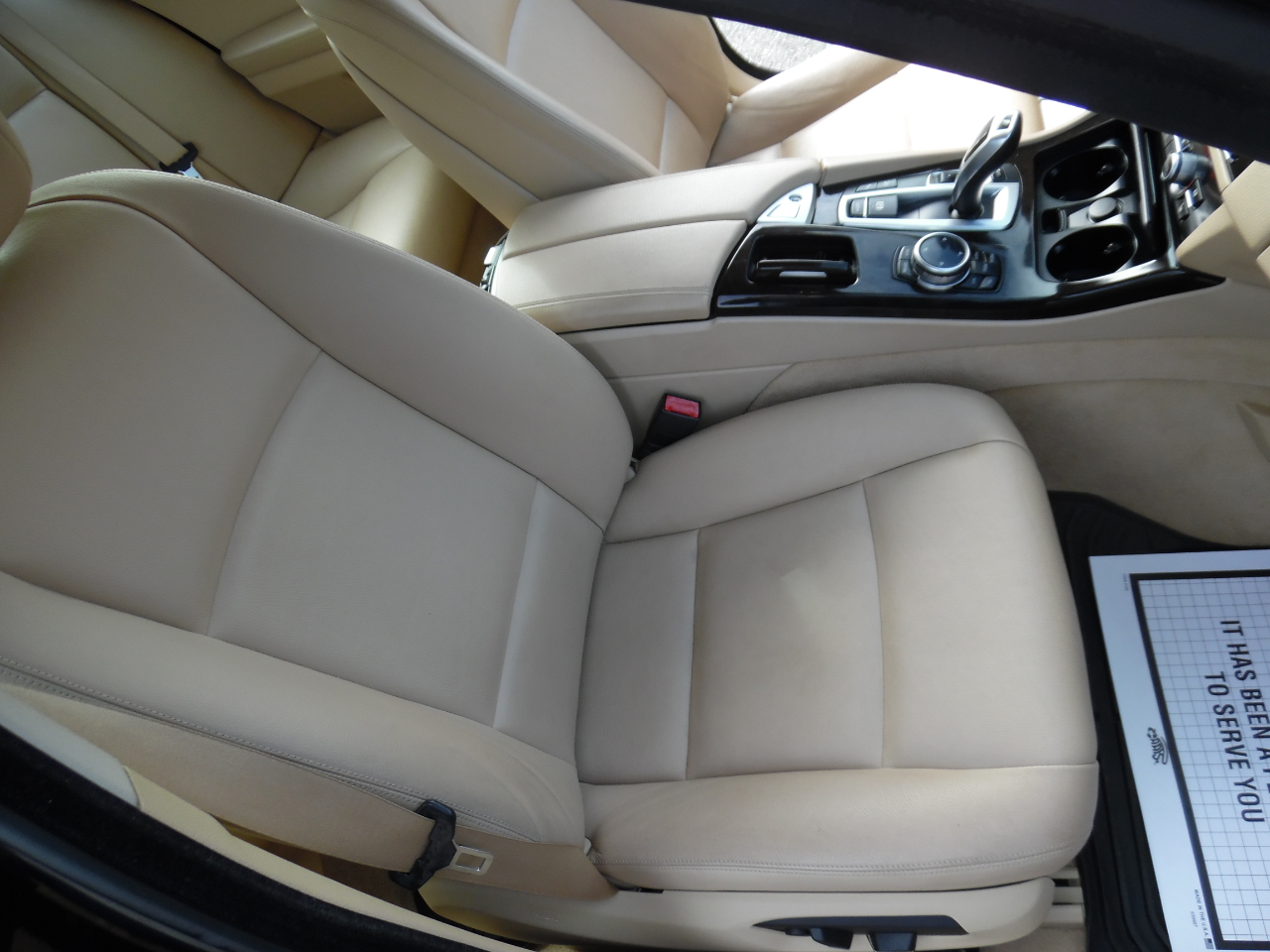 BMW 5 Series 4dr Sdn 528i xDrive AWD 2014