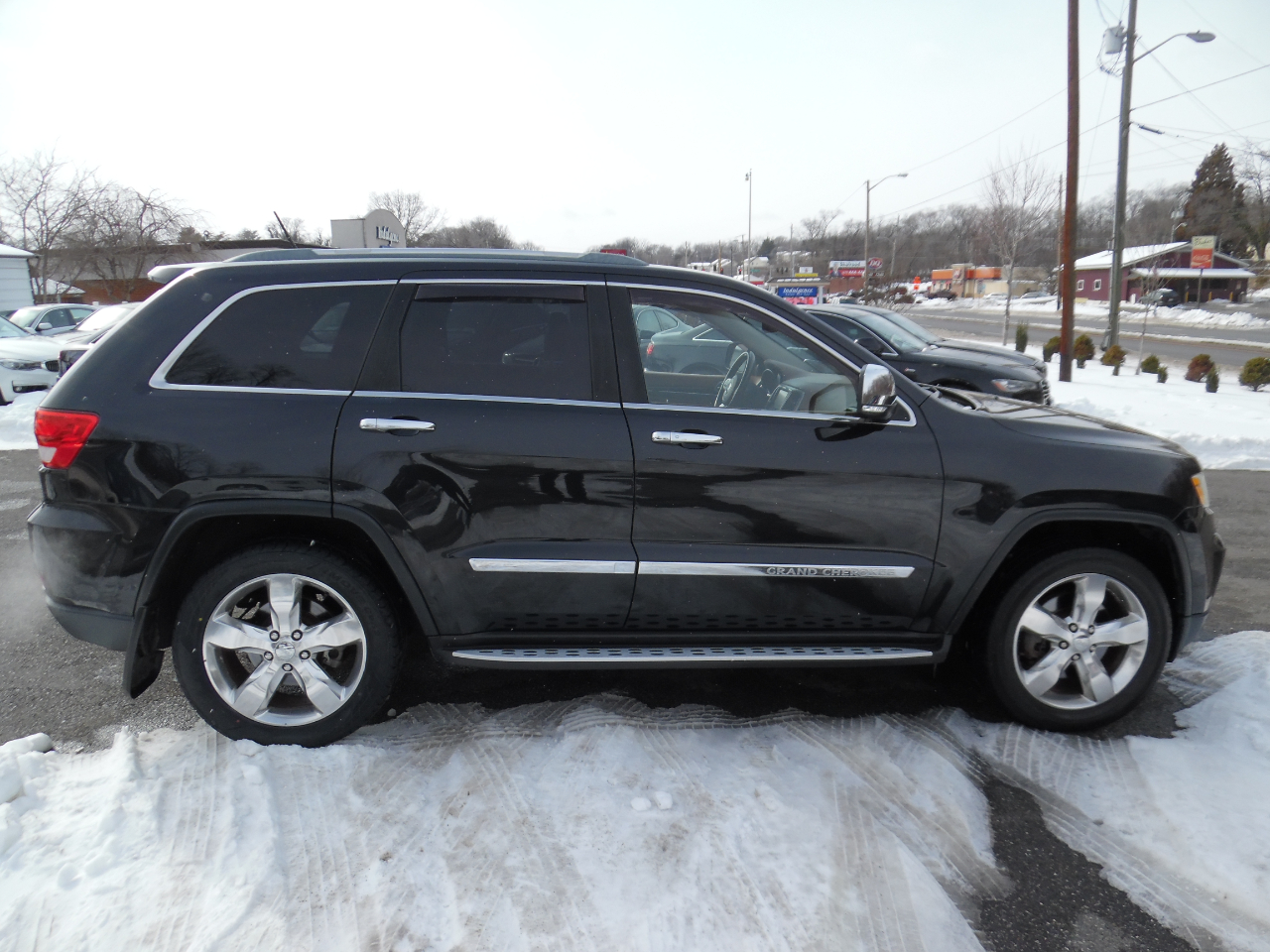 Jeep Grand Cherokee 4WD 4dr Overland Summit 2012